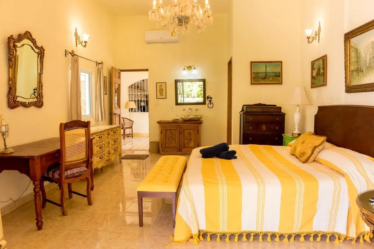 Semesterbostad Casa Palmas By Majikal B&B Mérida