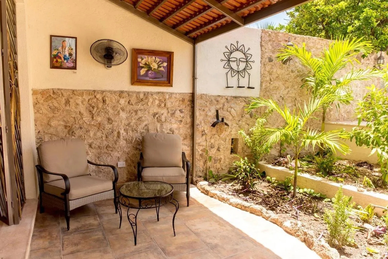 Semesterbostad Casa Palmas By Majikal B&B Mérida