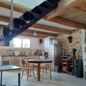 maison-restauree-a-lancienne-avec-terrasse.fr-provencehotel.com/